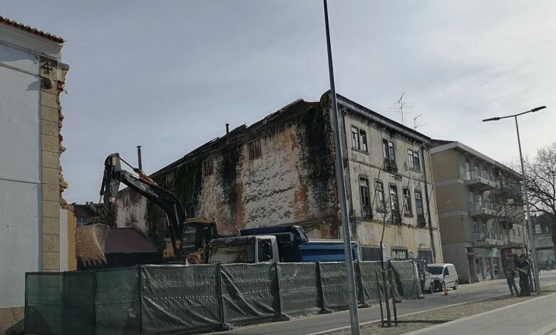 Prédios ao lado da antiga sede do Sporting de Tomar foram demolidos predio IMG 20240312 160856