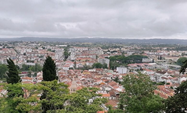 Lojas que abrem, lojas que fecham Tomar cidade IMG 20240505 104823