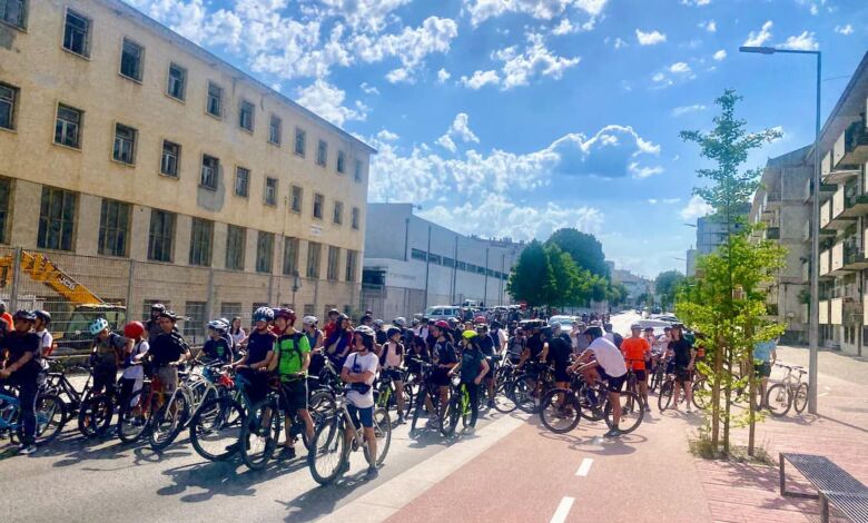 Passeio de bicicleta corta trânsito em várias ruas de Tomar bicicleta ciclismo 30462151 6592546664973260944 n