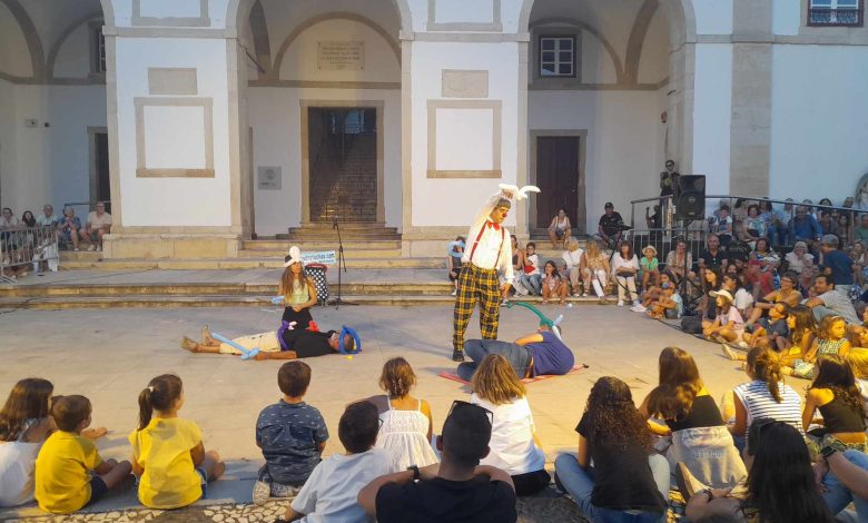 Quanto custou o Festival de Artes de Rua? festival artes de rua 212233177261321 3207043364129929604 n