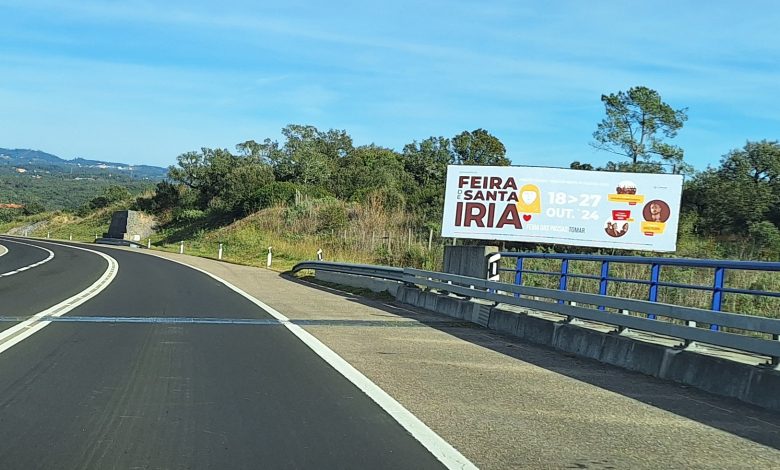 Câmara de Tomar desfasada no tempo outdoor 20241216 142733