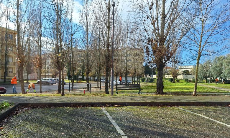 Novos apartamentos na Choromela: montagem do estaleiro já começou choromela 20250106 113204