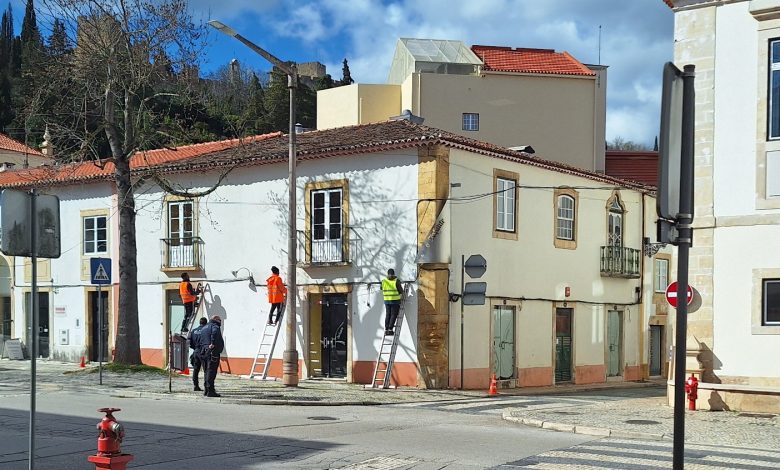 Mais fios no centro histórico fios 20250225 142719
