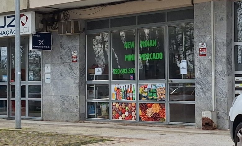 Abriu mais um minimercado indiano em Tomar 20250318 091239