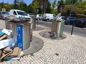 Problemas na recolha de lixo e na falta de civismo agravam-se (c/ fotos) lixo Messenger creation 005B0B65 160D 4AB5 A40A 0D9966BFF53E